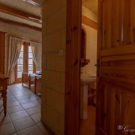 Bed and Breakfast Hibiscus à Xagħra Extérieur photo