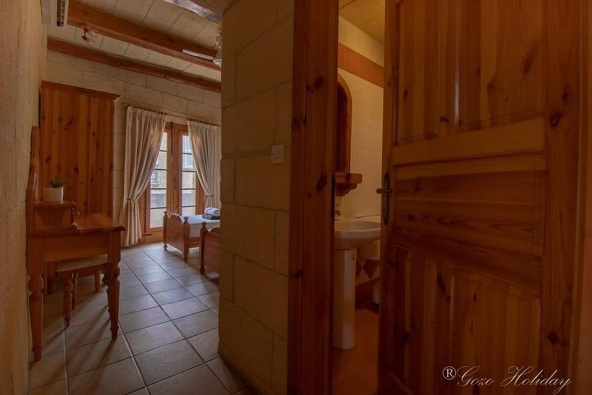 Bed and Breakfast Hibiscus à Xagħra Extérieur photo