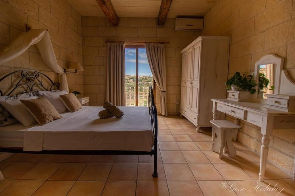 Bed and Breakfast Hibiscus à Xagħra Extérieur photo