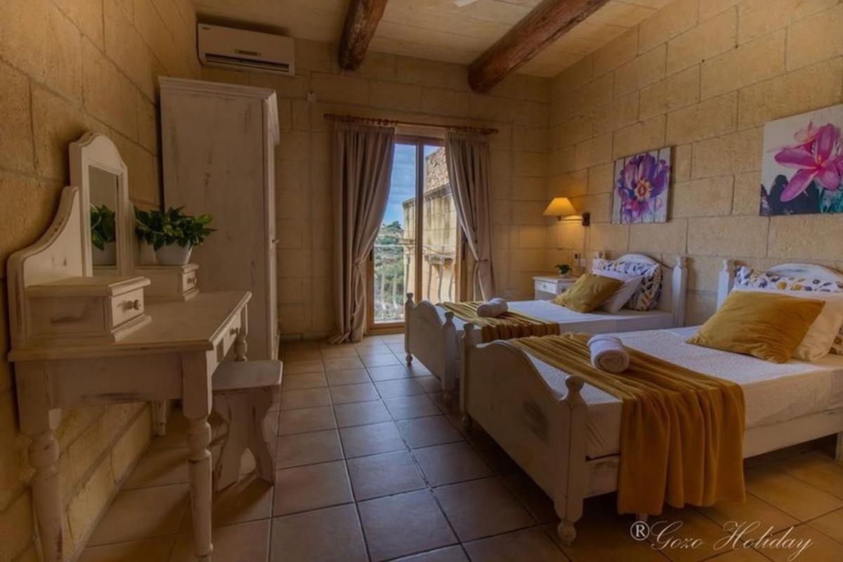 Bed and Breakfast Hibiscus à Xagħra Extérieur photo